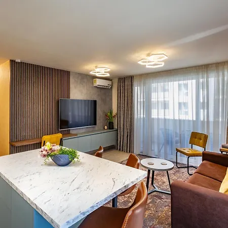 Appartement 5th Floor Executive With Balcony And Free Parking *