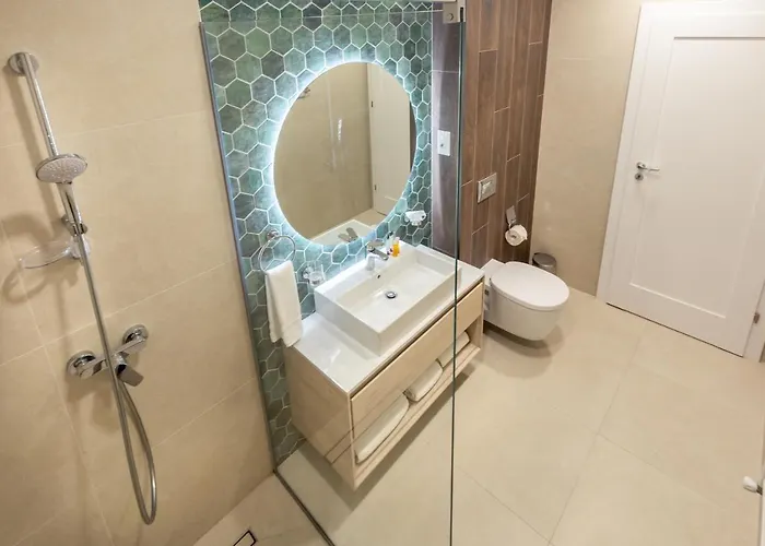 5th Floor Executive With Balcony And Free Parking Brasov